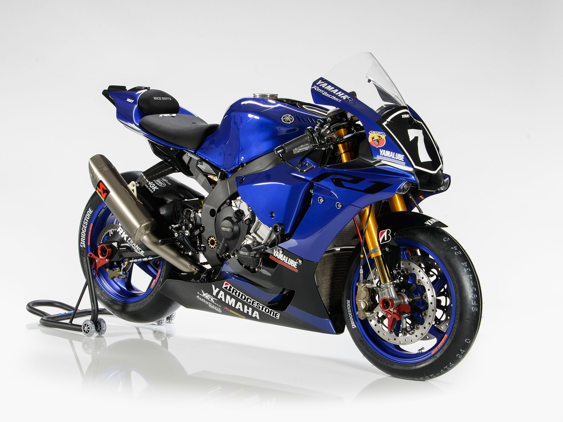 Yamaha R1 et R1M  Crossplane 2015 ( sujet numero3 ) - Page 9 2017_YR_YART_detail_R1_038